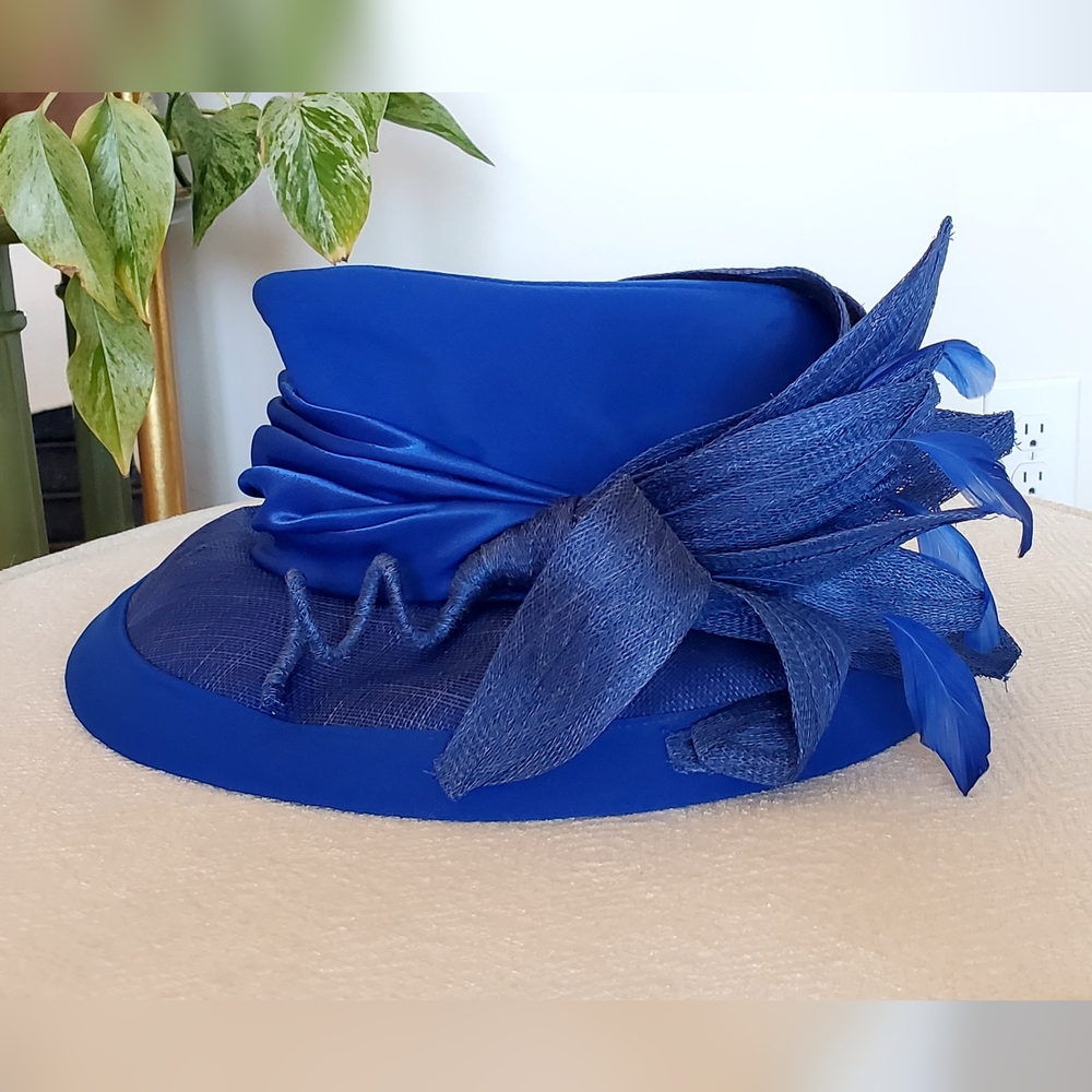 Elite Champagne Royal Blue Derby Church Hat Feathers/Floral Embellished, OS, EUC - Picture 3 of 16